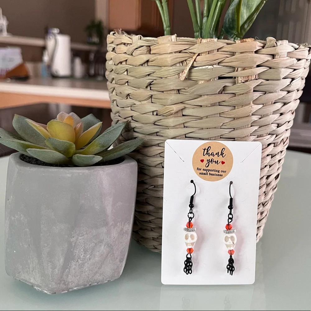 🧡💀Handmade Skull Earrings 💀🧡 - Picture 1 of 10